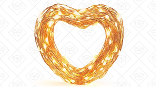 Luces de decoración Eufy | $8 | Amazon | Código promocional XMASLIT1
